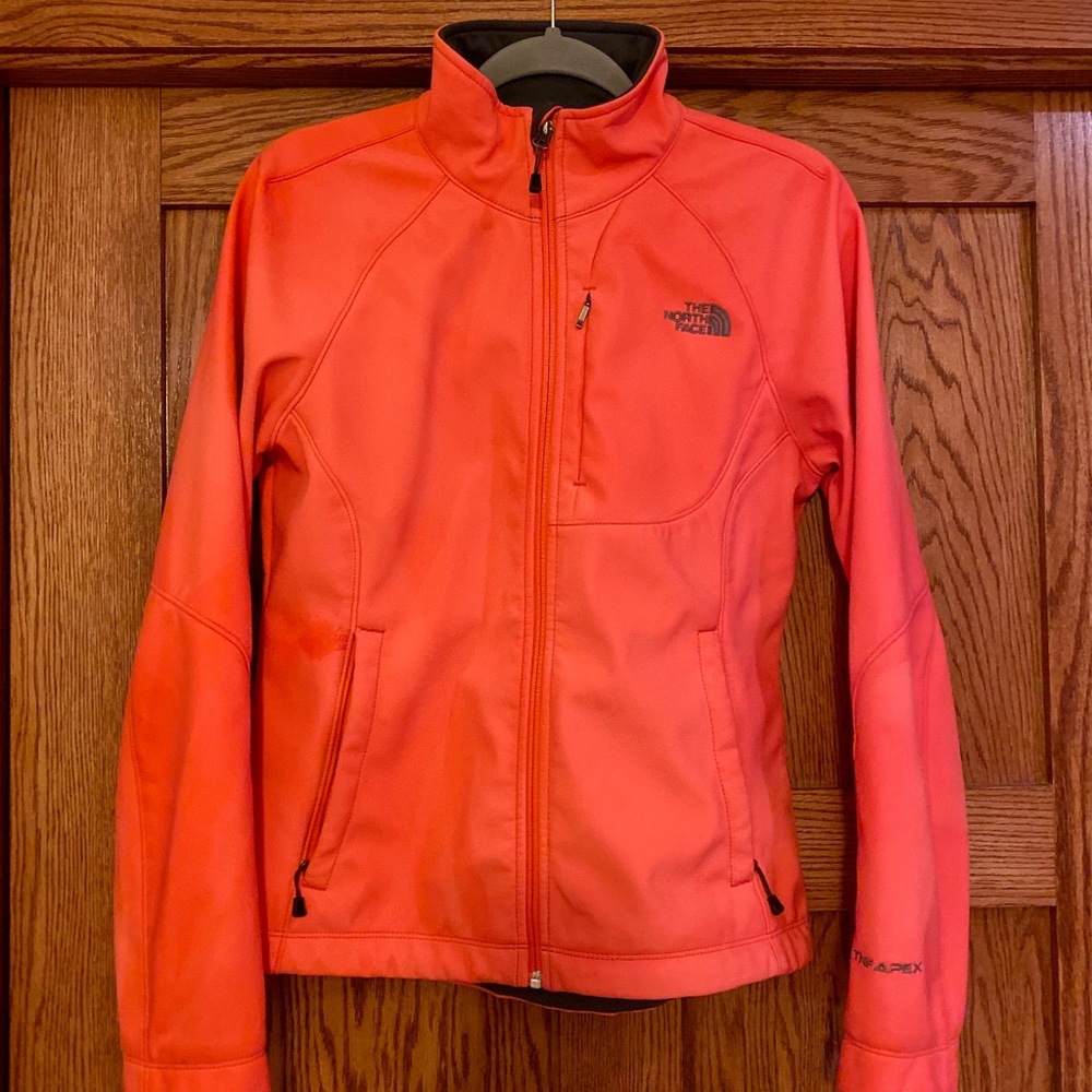 Women’s The North Face jacket